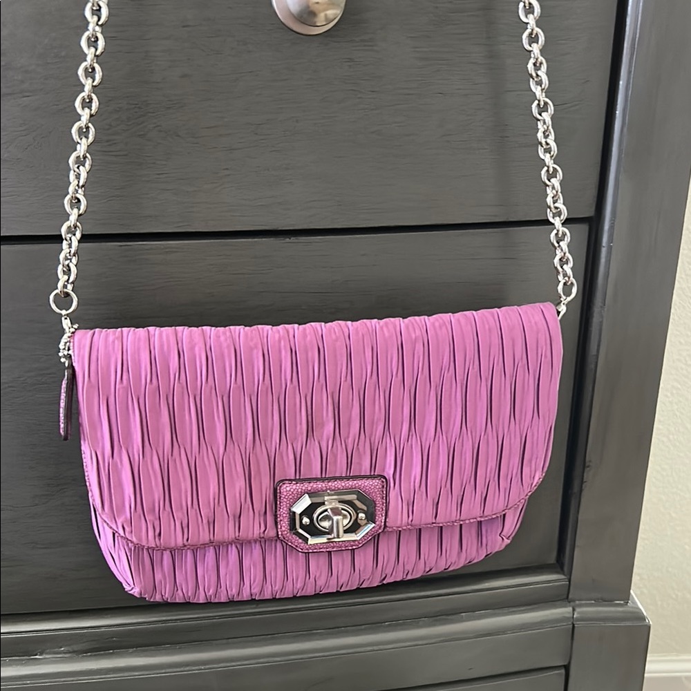 Vintage Coach Purple Crossbody- Quilted Texture and Removable Silver Chain Strap
